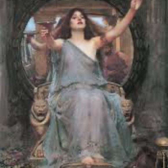 Meet your Posher, Helena - Picture 1 of 1